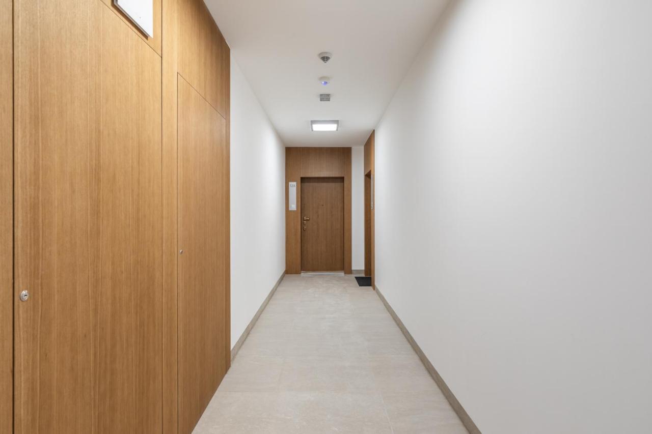 Superapart Sierakowskiego 4 Daire Varşova Dış mekan fotoğraf